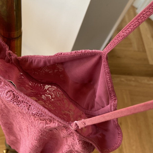 Aritzia Wilfred / Lace camisole / Size small / Great condition - Picture 5 of 5